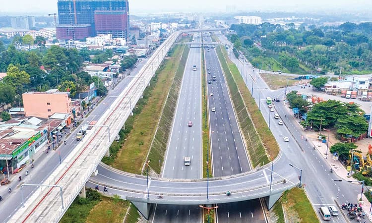 Hàng loạt hạ tầng trọng điểm Đà Nẵng tác động đến thị trường bất động sản.